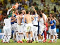 - YUNANİSTAN: 2 - FİLDİŞİ SAHİLİ: 1