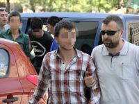 İYİLİK YAPMAK İSTERKEN BIÇAKLI SALDIRIYA UĞRADI