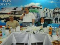 BAFRA BELEDİYE PERSONELİ İFTARDA BİR ARAYA GELDİ