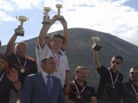 BAFRALI HAVACILAR BİRİNCİLİĞİ BIRAKMIYOR