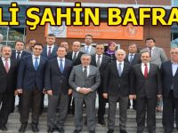 VALİ ŞAHİN BAFRA'DA OKUL İDARECİLERİ İLE TOPLANTI YAPTI