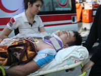 FUTBOLCU KALP KRİZİ GEÇİRDİ AMBULANS STADA GİREMEDİ
