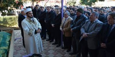 TEKNE FACİASINDA ÖLEN ORTAOKUL ÖĞRENCİSİ TOPRAĞA VERİLDİ