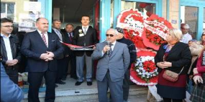 Alaçam Müftülüğünce Kuran Kursu Öğrencilerine Yardım Amaçlı Kermes Açıldı