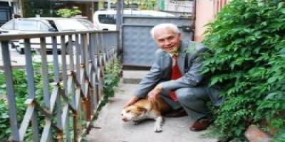 BAŞHEKİMİN KÖPEK SEVGİSİ