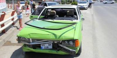 SAMSUN'DA TRAFİK KAZASI: 1 YARALI