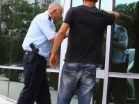 ESKİ EŞE CİNSEL İSTİSMAR İDDİASINA GÖZALTI