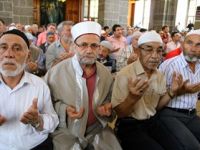 İlkadımda şehitler için dua edildi