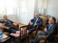 VALİ ŞAHİN HAYIRSEVER GÜNEŞDOĞDU’YU EVİNDE ZİYARET ETTİ
