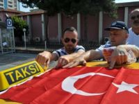 Atakum’da 5 Bin Bayrak Dağıtıldı