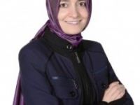 AK Parti’de İlk Başörtülü Genel Başkan Yardımcısı