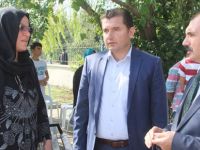 BAYRAMLAR, İNSANLARIN BİRBİRLERİ İLE KUCAKLAŞTIĞI VE KENETLENDİĞİ GÜNLERDİR