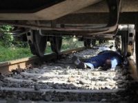 Balık Tutmaya Giderken Trenin Altında Can Verdi