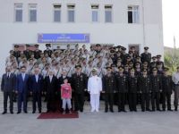 Bakan Çağatay Kılıç’tan Güvenlik Güçlerine Bayrak Ziyareti