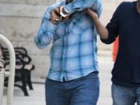 Evinde Bonzai İle Yakalandı