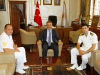 Gemi Komutanı Büyükşehir Belediyesi’ni Ziyaret Etti