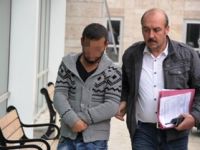 Kendini darp eden şahsı bıçakladı