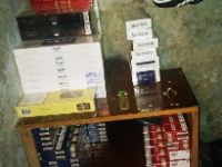 Kaçak Sigara Ve Silah Ele Geçti