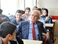 39 Yıl Sonra Yine Aynı Sırada