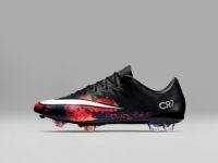 Ronaldo'ya özel krampon