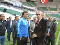 Bursaspor Yeni Statta İlk İdmanını Yaptı