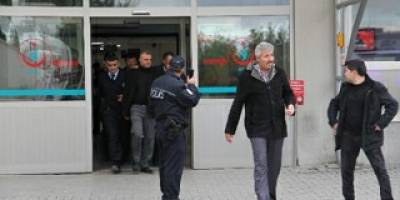 Başhekimi polis vurdu