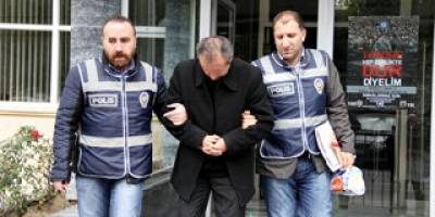 Telefon dolandırıcısı yakalandı