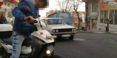 Motorla takla attı sağ kurtuldu