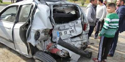 Tır İle Otomobil Çarpıştı: 1 Yaralı