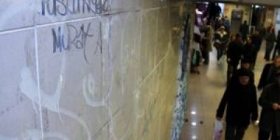 Büyükşehir Kent Mobilyalarına Verilen Zarardan Muzdarip