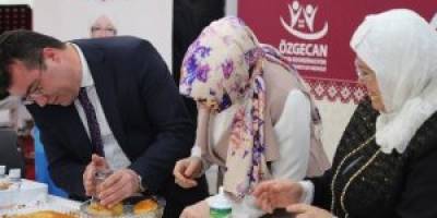 Emine Beder Mutfak Sırlarını Anlattı