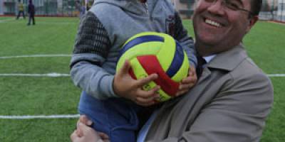 6 YAŞINDAKİ SAMET İNANILMAZI BAŞARDI