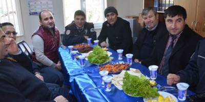 Emniyetten işadamlarına çiğ köfteli teşekkür