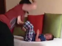 Bu da öz anne vahşeti