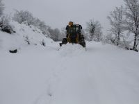Kavak belediyesi kara anında müdahale etti