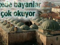 O ilçede Bayanlar daha çok kitap okuyor