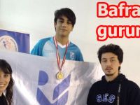 Bafralı yüzücümüz göğsümüzü kabarttı