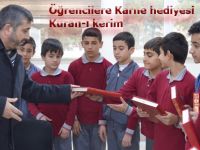 Öğrencilere karne hediyesi Kuran-ı Kerim