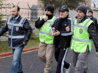 3 ayrı cinayete karıştı polisten kurtulamadı