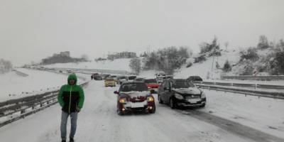 Öğrencilerin Soğukta Sınav Çilesi