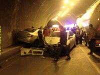 Tünelde feci kaza