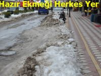 Herkes ekmek kapısını temizlesin!