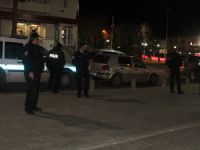 Ablasının sevgilisini bıçakladı