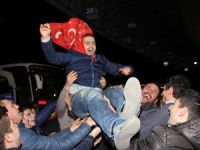 Kışlaya çoşkuyla uğurlandılar