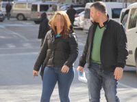 Telefon çaldığı iddia edilen kız gözaltına alındı