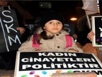 ÖZGECAN ASLAN İÇİN OTURMA EYLEMİ