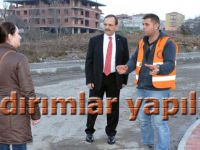 BAŞKAN ŞAHİN KALDIRIM ÇALIŞMALARINI YERİNDE İNCELEDİ