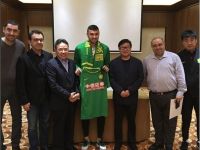 Burak Yılmaz formayı giydi