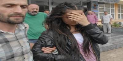 GENÇ KIZDAN FACEBOOK ARKADAŞINA ÇIPLAK SANTAJ