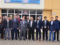 Gençlerden Yörükler İlköğretim Okuluna Kütüphane